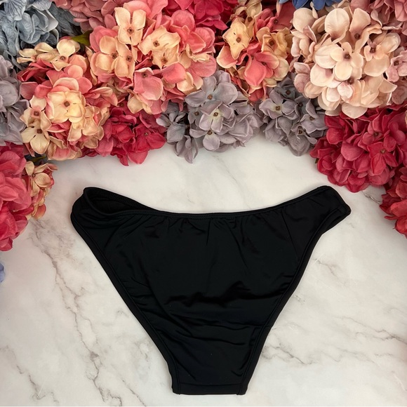 Sexy Black Floral Embroidered Triangle Bikini - Picture 15 of 16